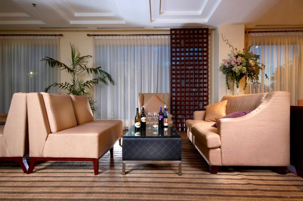 Hotel Gran Puri Manado Eksteriør billede