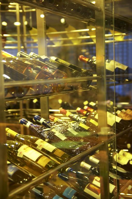 Hotel Gran Puri Manado Eksteriør billede